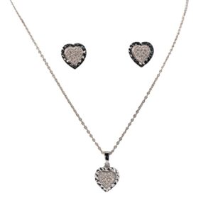 Heart-Shaped Diamond Half Set