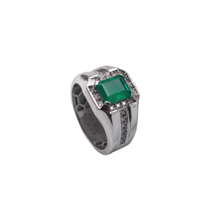 Emerald or brilliant stone ring